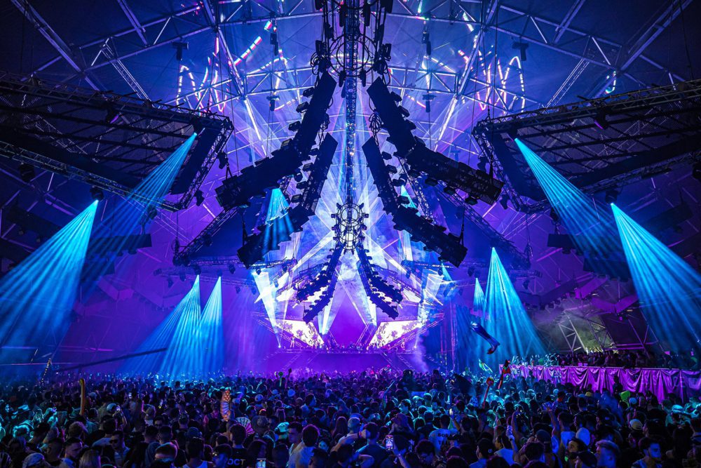 Ultra-Music-Festival-Official